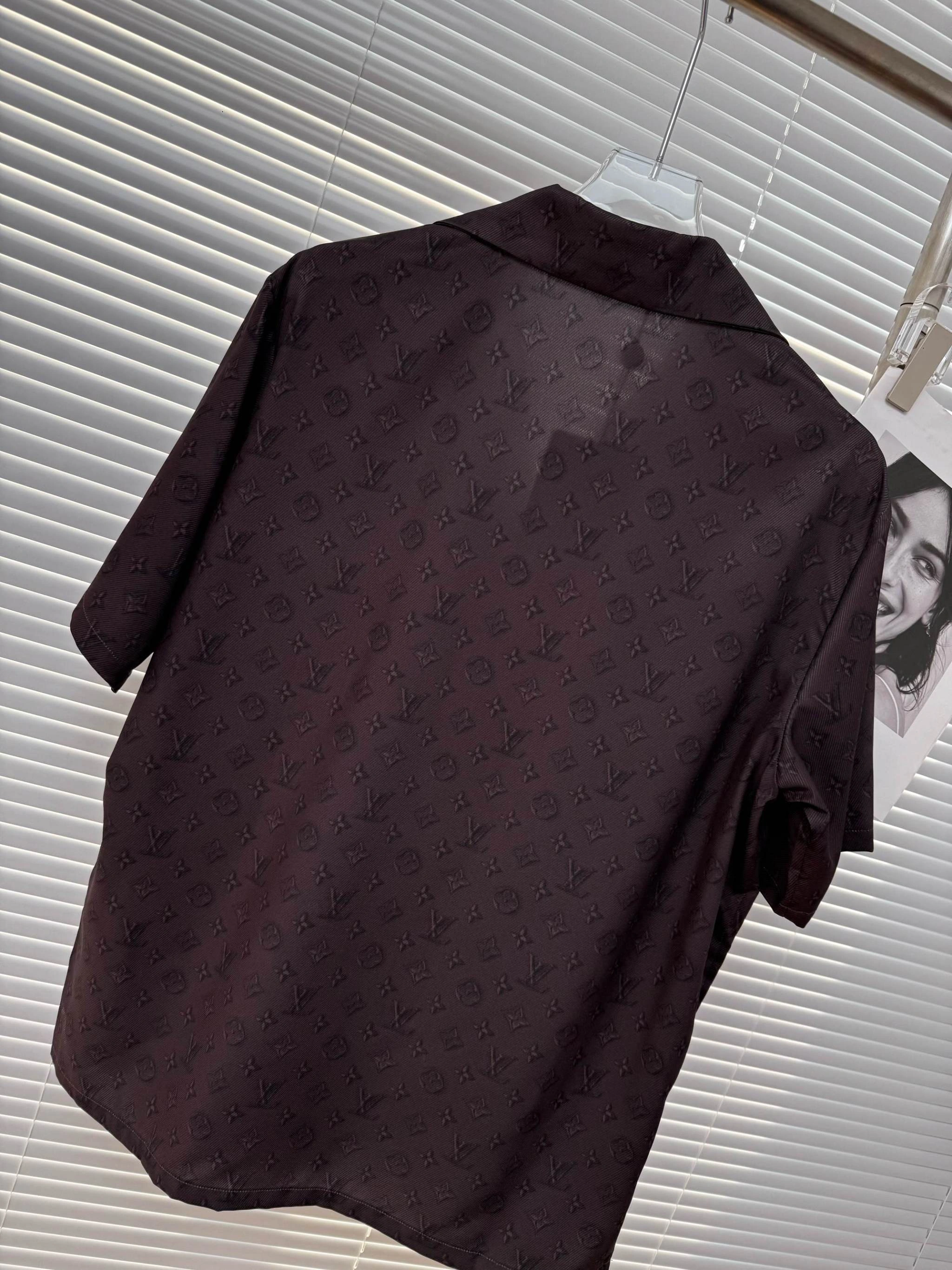 wg.luxury- 8V oversized item:E-F409D0512